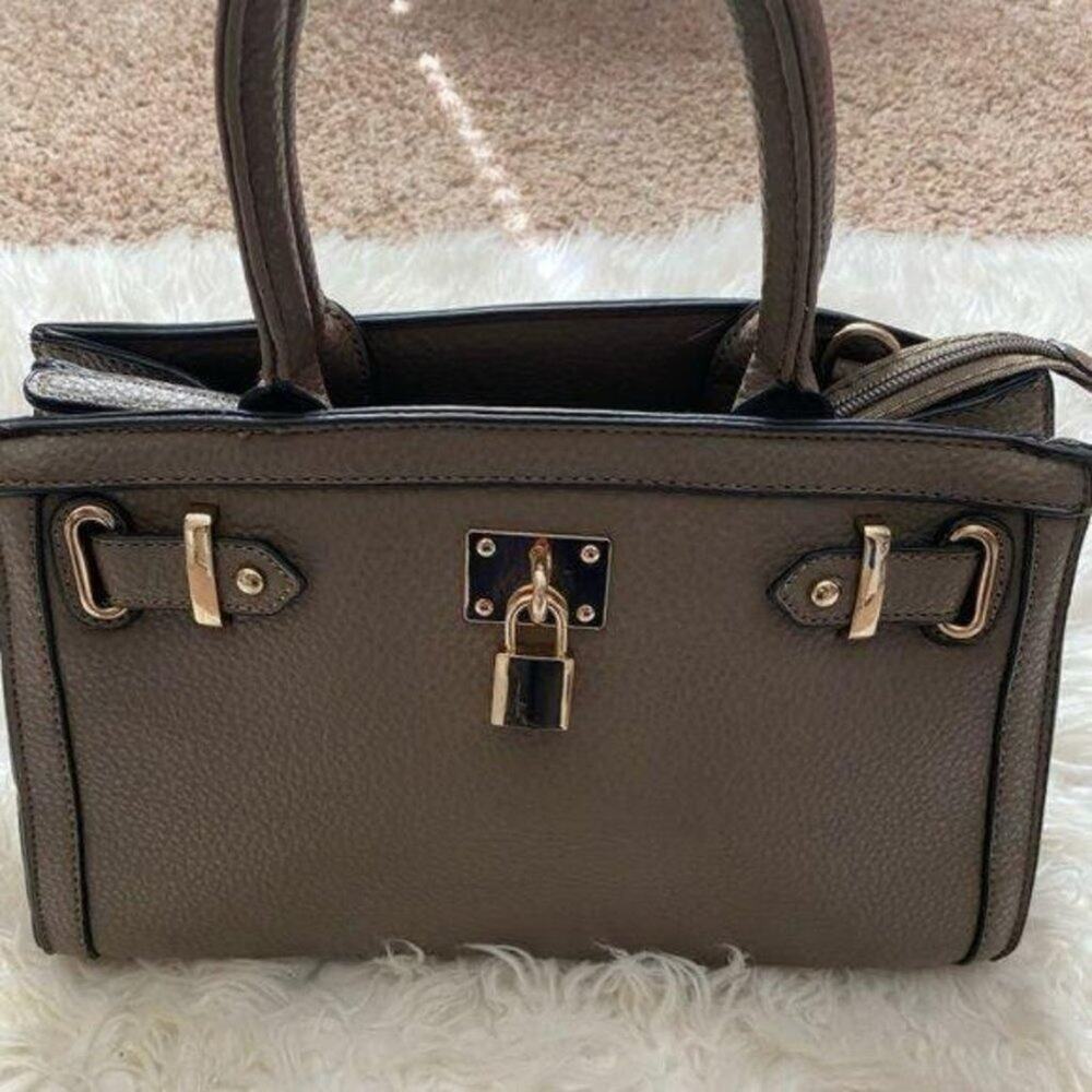 Women’s Tan Sachtel Bag
